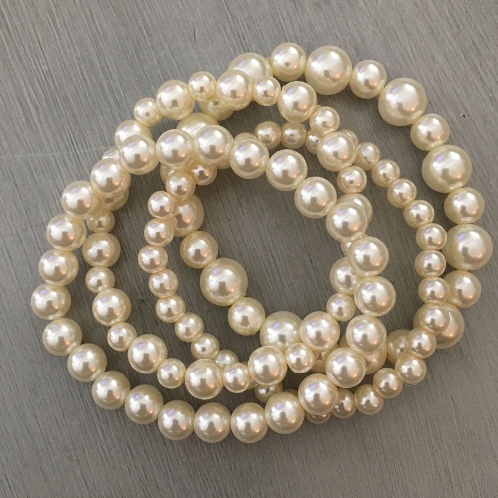 Peal Bracelets, Costume Jewelry, Halloween Costume